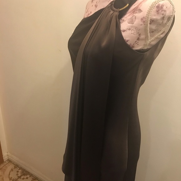 Dress - Picture 6 of 7